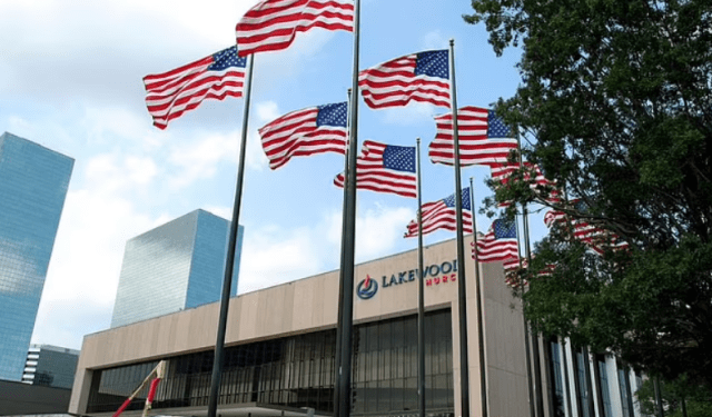 Tirador abatido en megatemplo evangélico de Texas resultó ser una mujer con un rifle