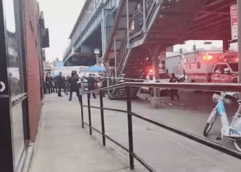 Al menos un muerto y múltiples heridos durante tiroteo en estación de metro del Bronx