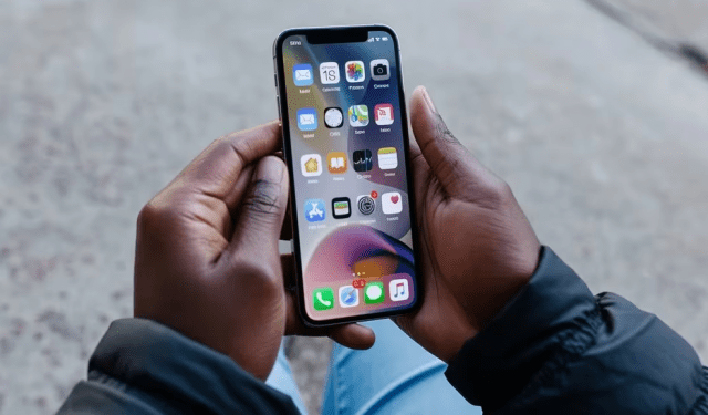 Por qué no usar fundas transparentes para el celular