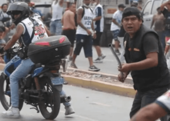 Alianza Lima y Universitario condenan enfrentamiento de hinchas que dejó cuatro heridos de bala