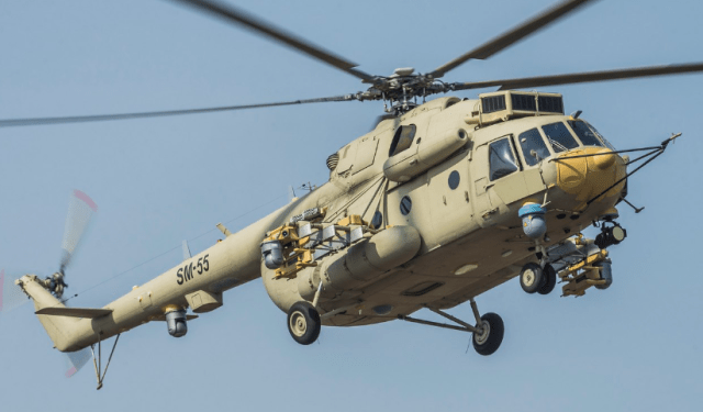 Fallecen tres militares argelinos al estrellarse su helicóptero