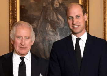 El príncipe Willian habló con su padre Carlos III y viajará desde EEU para verle pronto