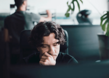 Cómo crear pensamientos exitosos que te ayuden a triunfar, según Harvard