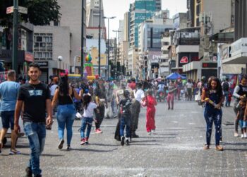 EN FOTOS: Caraqueños aprovecharon las calles para disfrutar del Carnaval 