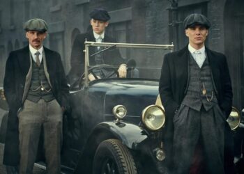 Actor de “Peaky Blinders” luce irreconocible tras admitir posesión de drogas