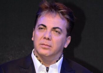 La exnovia de Cristian Castro le habría quitado miles de dólares al cantante