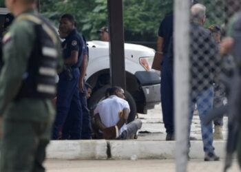 Exjefe del FBI: Venezuela vacía sus cárceles deliberadamente para enviar criminales a EEUU