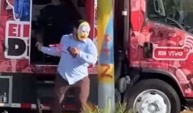 Controversia en Dominicana: Atraco a periodistas durante transmisión resultó ser un experimento social (VIDEO)