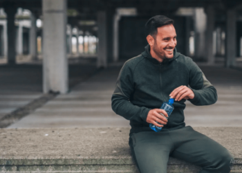 Las cinco disciplinas que los hombres de 50 años deben practicar para cuidar de su salud