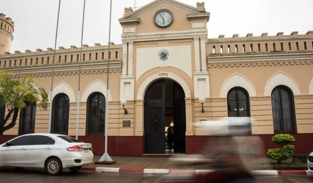 Detienen a siete personas por red de trata de 28 venezolanos en Uruguay