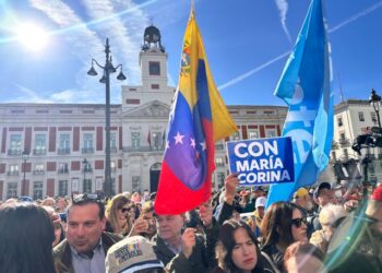 EN IMÁGENES: miles de venezolanos se concentraron en Madrid en apoyo a María Corina Machado este #4Feb