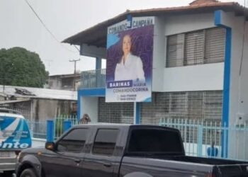 Presuntos funcionarios del Cicpc allanan sede del partido Vente en Barinas