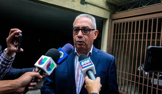 Abogado Joel García recibió amenazas frente a diplomáticos en la sede del Palacio de Justicia