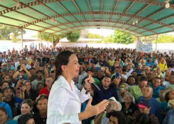 María Corina Machado se las canta al chavismo desde Calabozo (VIDEO)
