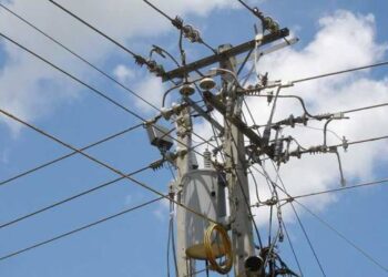 Siguen explotando transformadores en sector El Vigía de Valle de la Pascua