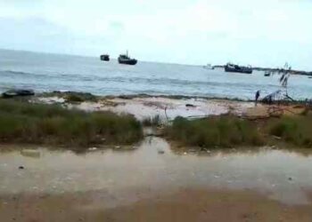 Mar de fondo causa daños a comunidades pesqueras de Paraguaná