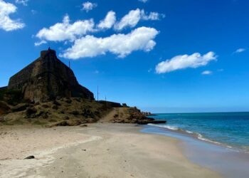 Autorizan uso de playas en Sucre para este carnaval 2024 tras afectaciones por mar de fondo