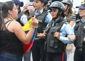 Being young in Venezuela “is resisting a regime that only seeks to end the future”