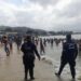 Desalojaron a turistas de playas de Puerto Cabello por mar de fondo