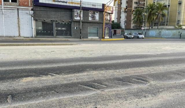 Alcaldía chavista solucionó un problema y creó otro en la avenida Aragua de Maracay