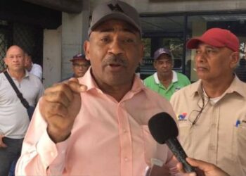 Trabajadores de Venalum tras nombramiento de Delcy Rodríguez como madrina: “Ellos quieren votos, nosotros nuestros beneficios”