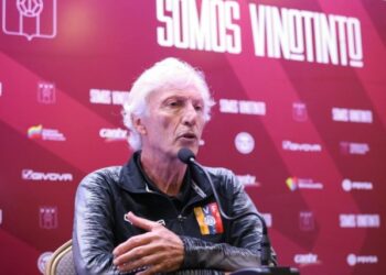 Fifa ordenó a la FVF pagarle a Pekerman todo lo que le debía… con intereses