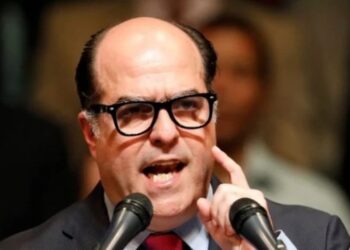 Julio Borges rechazó la condonación de deuda por parte del chavismo a Haití: “¡Otro regalo más de Maduro!”