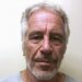 Víctimas de Jeffrey Epstein demandaron al FBI por encubrimiento