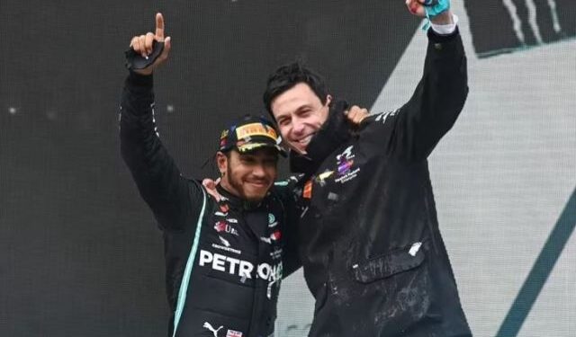 Toto Wolff contó detalles de como Hamilton le informó que se iba a Ferrari