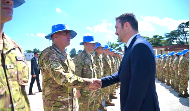 Gobierno de Milei prohibió el lenguaje inclusivo en las Fuerzas Armadas