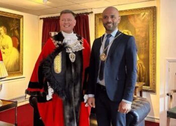 Venezolano se convirtió en Consorte Real de una ciudad en Inglaterra