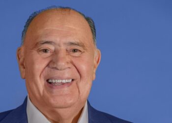 Francisco Pérez Rendiles y su sorpresa para San Valentin: “Trazos de mi alma II”