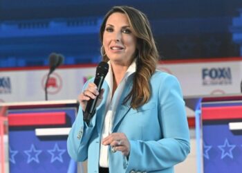 Anuncia su renuncia la presidenta del Comité Nacional Republicano, Ronna McDaniel