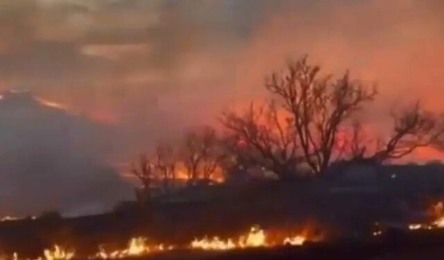 Varios incendios descontrolados mantienen en alerta a miles de ciudadanos en Texas