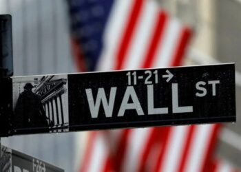 S&P 500 cerró por primera vez arriba de los cinco mil puntos en Wall Street