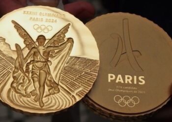 Las medallas de París 2024 llevarán un pedazo de la Torre Eiffel