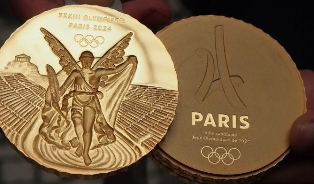 Las medallas de París 2024 llevarán un pedazo de la Torre Eiffel