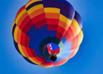 Un récord de ocho globos aerostáticos chinos pasan cerca de Taiwán durante el Año Nuevo