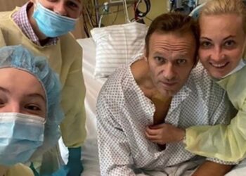 El día que Alexéi Navalni humilló a Vladimir Putin y el presidente ruso decidió terminar con él