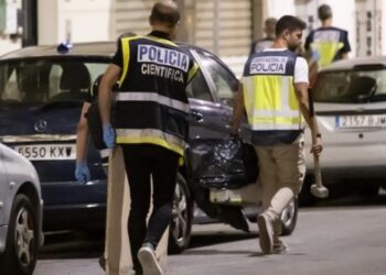 Ancianos encerrados con rejas y drogados por la noche en una residencia del sur de Italia