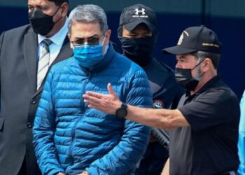 Expresidente de Honduras a juicio en Nueva York por narcotráfico