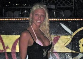 El misterioso crimen de una conejita de Playboy: una noche de descontrol y un contenedor de basura en llamas