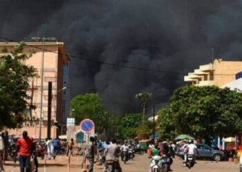 Al menos catorce muertos en un ataque a una mezquita en Burkina Faso