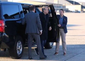 Blinken llega a Arabia Saudí  en su gira de esfuerzos diplomáticos para afianzar tregua en Gaza