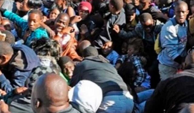 Al menos siete muertos y catorce heridos en una estampida en Nigeria