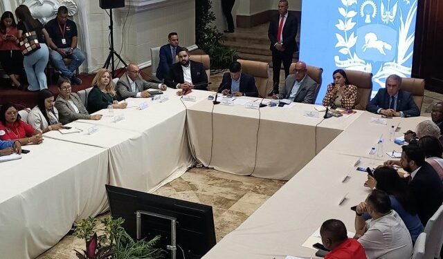 Sector empresarial de reunió con Jorge Rodríguez para evaluar cronograma electoral de las presidenciales