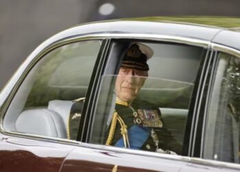El rey Carlos III con cáncer y la princesa Kate Middleton de reposo: el delicado momento de la monarquía británica
