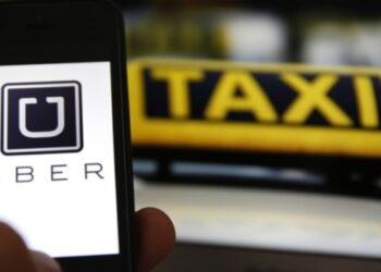 Pesadilla en Miami-Beach: Despertó desnuda en un motel tras realizar un viaje en Uber