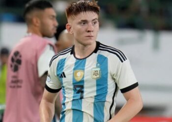 “No te pongas bravo, papi”: la furia del “Colo” Barco con los aficionados venezolanos tras su expulsión (VIDEO)