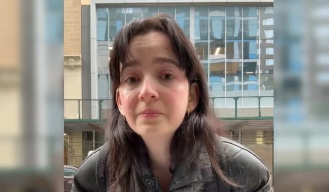 El VIDEO de la egresada universitaria que salió a repartir su currículum en Nueva York y rompió en llanto